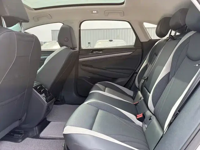 Volkswagen ID.7 Vizzion — Фото автомобиля 14