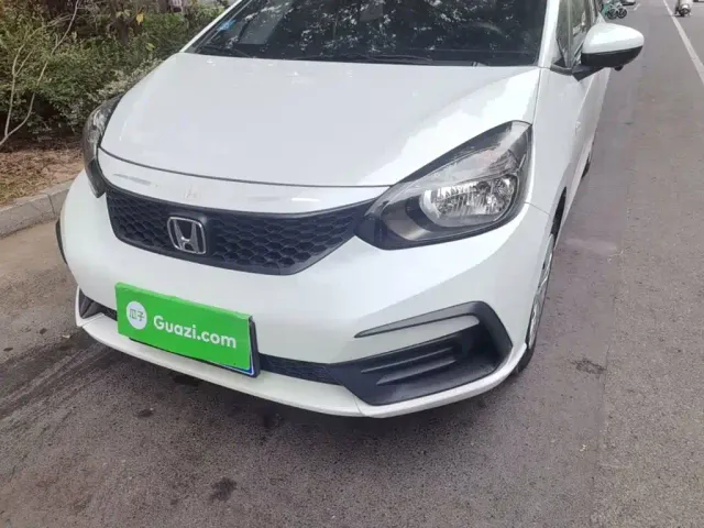 Honda Fit — Фото автомобиля 23