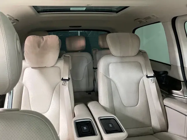 Mercedes-Benz V-Class — Фото автомобиля 9