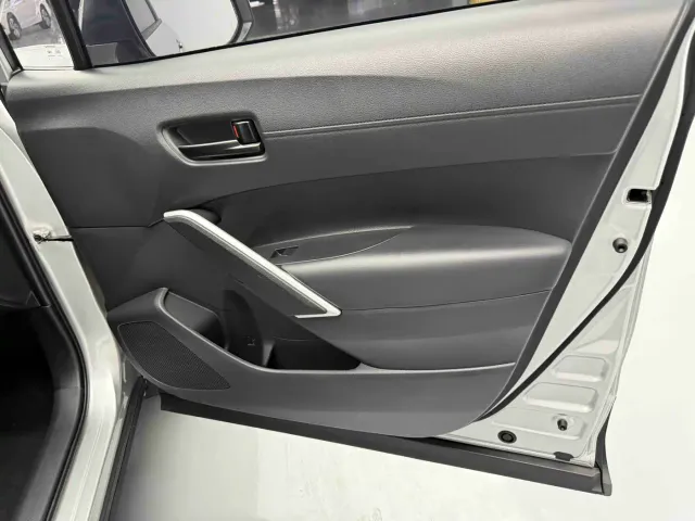 Toyota Frontlander 2024 2.0L Smart Hybrid Dual Engine Leading Edition — Фото автомобиля 18