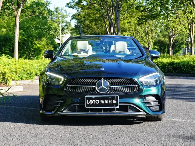 Mercedes-Benz E-Class — Фото автомобиля 2