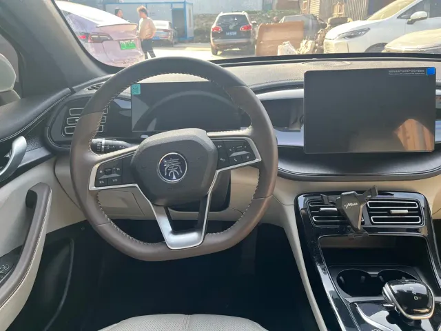 BYD Qin PLUS — Фото автомобиля 7