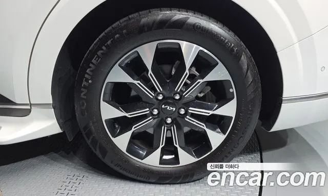 Kia Carnival 4th Gen — Фото автомобиля 6