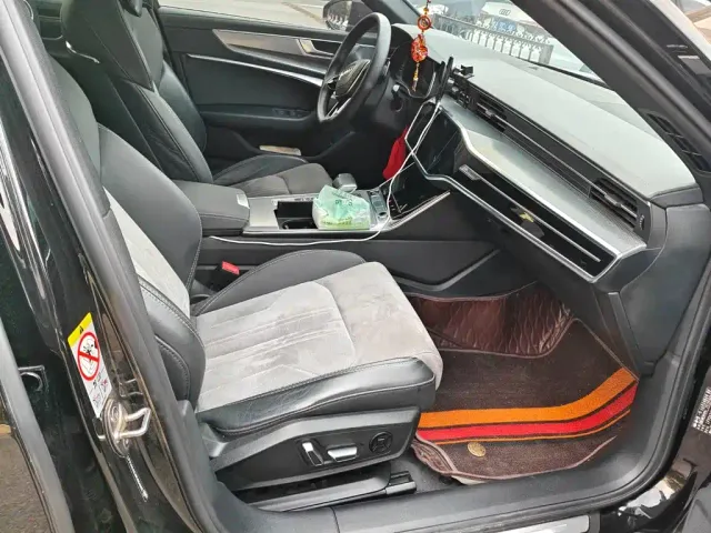 Audi A6L — Фото автомобиля 6