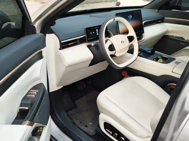 Dongfeng eπ 008 — Фото автомобиля 17