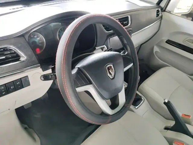 Jinbei New Hiace X30L — Фото автомобиля 10