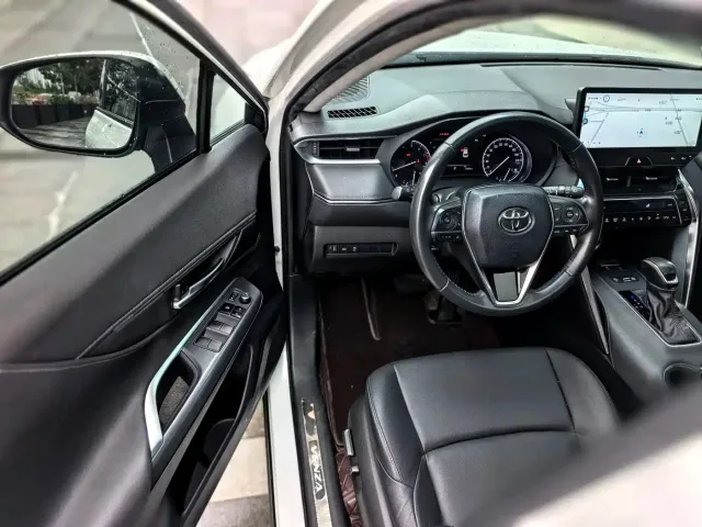 Toyota Venza — Фото автомобиля 11
