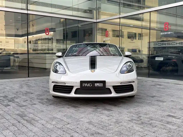 Porsche 718 — Фото автомобиля 3