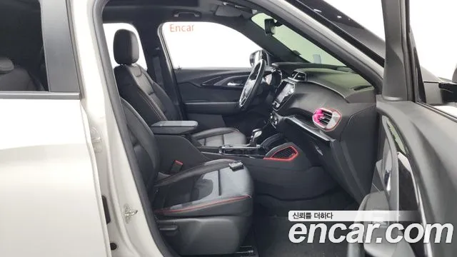 ChevroletGMDaewoo Trailblazer Trailblazer 1.3 турбо 4WD — Фото автомобиля 24