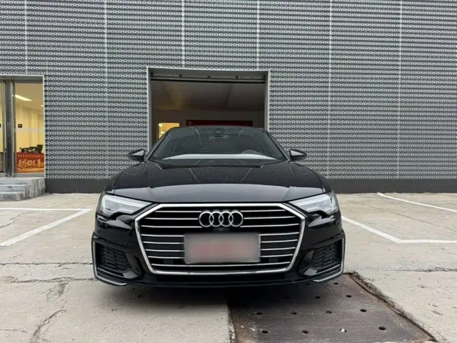 Audi A6L — Фото автомобиля 2