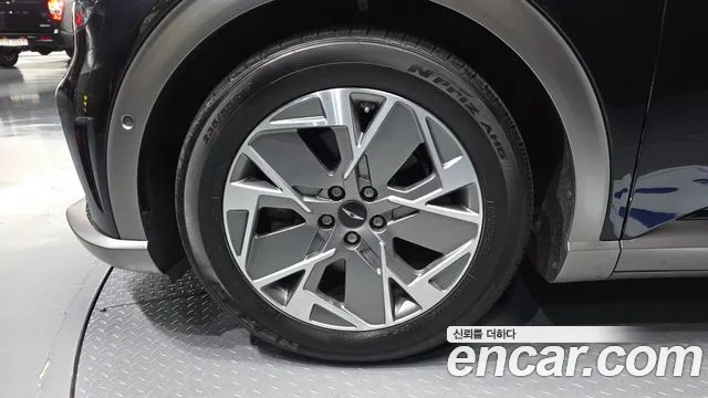 Genesis GV60 — Фото автомобиля 5