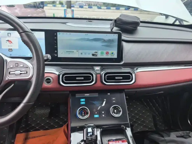 Jetour X70 Plus — Фото автомобиля 12