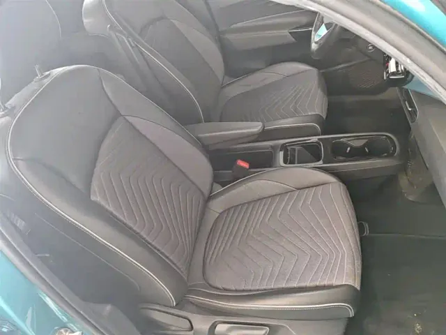 Volkswagen ID.3 — Фото автомобиля 24