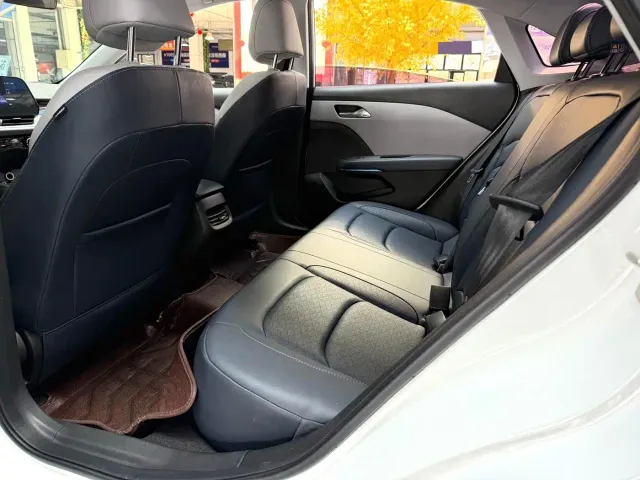 Chevrolet Monza — Фото автомобиля 10
