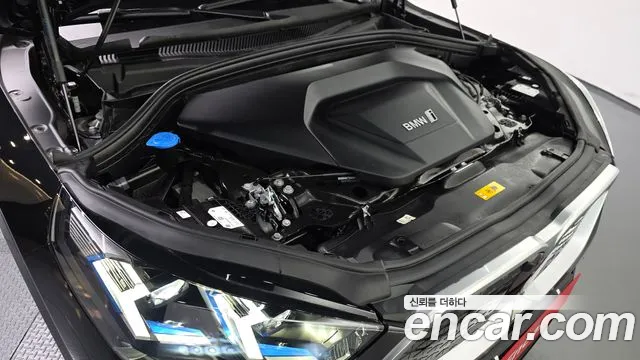 BMW iX2 U10 — Фото автомобиля 6