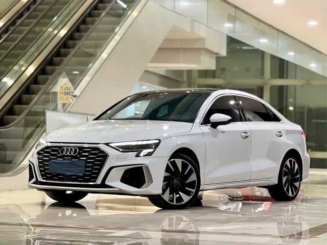 Фотография автомобиля — Audi A3