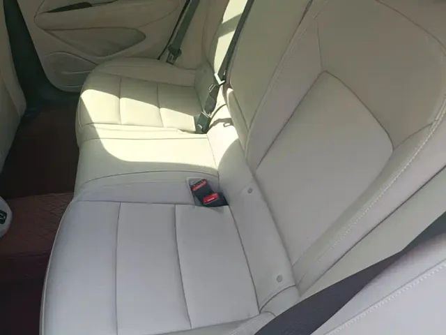 Buick Regal — Фото автомобиля 16