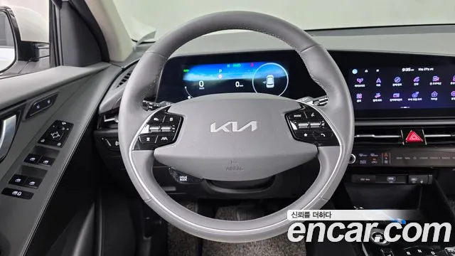 Kia Niro The All New — Фото автомобиля 18