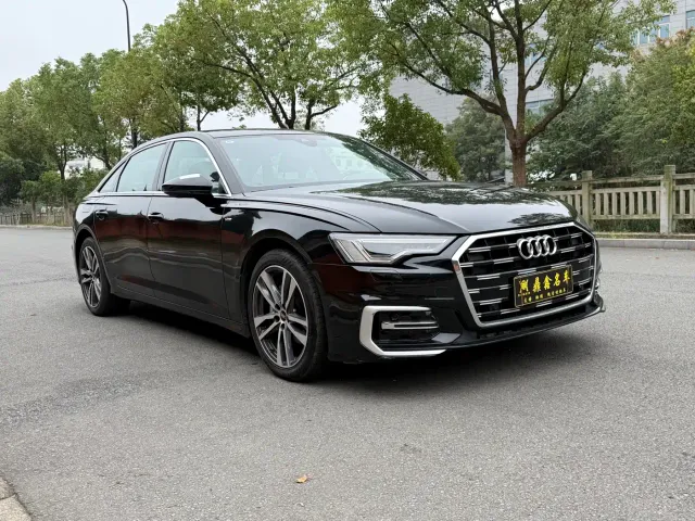 Audi A6L — Фото автомобиля 3