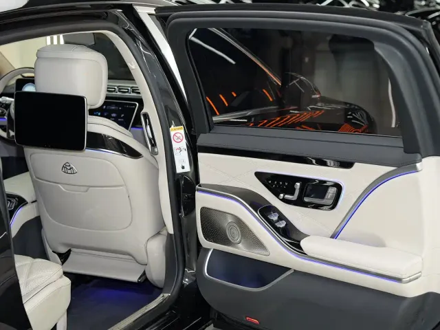 Mercedes-Benz Maybach S-Class — Фото автомобиля 11