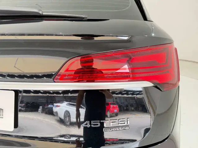 Audi Audi Q5L 2022 45T Luxury Dynamic — Фото автомобиля 10