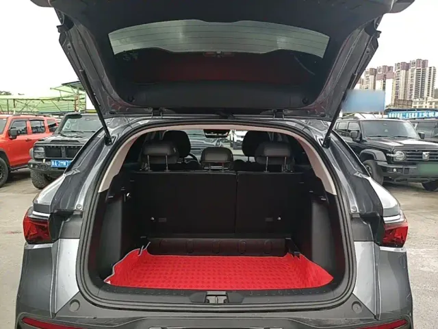BYD Yuan PLUS — Фото автомобиля 18