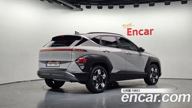 Hyundai Kona — Фото автомобиля 2