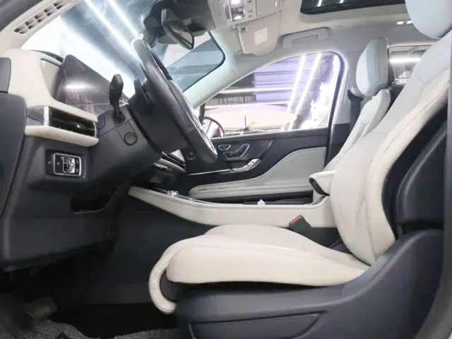 Lincoln Corsair — Фото автомобиля 15