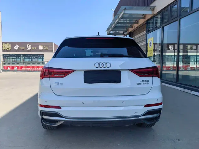 Audi Q3 — Фото автомобиля 8