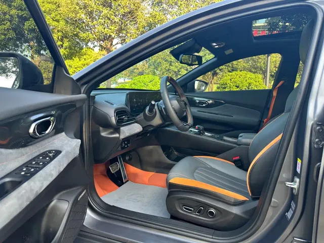 GAC Trumpchi Emkoo — Фото автомобиля 10
