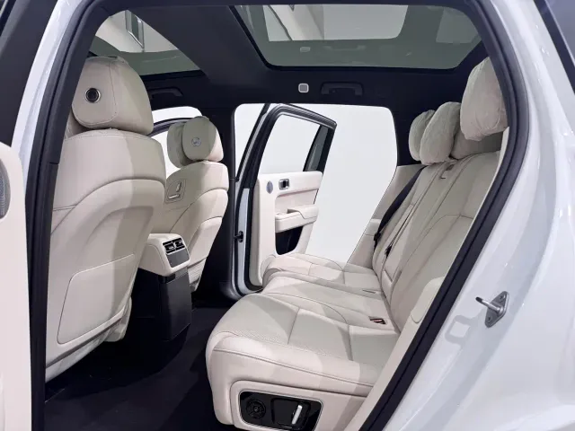 Li Auto Li Auto L7 2025 Max Smart Renewal Edition — Фото автомобиля 10