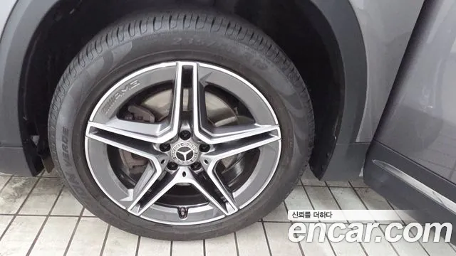 Mercedes-Benz GLA-Class — Фото автомобиля 5