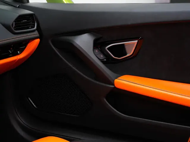 Lamborghini Huracan — Фото автомобиля 18