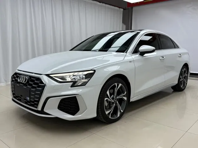 Фотография автомобиля — Audi A3