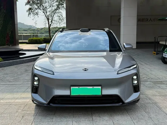 Nio ET5 Touring — Фото автомобиля 2