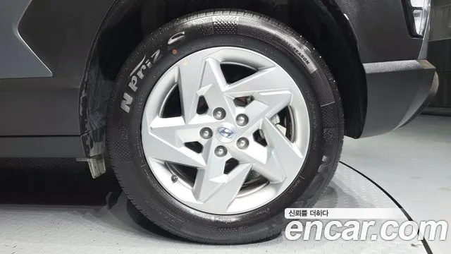 Hyundai Kona — Фото автомобиля 6