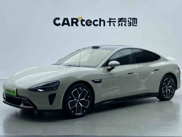 Xiaomi SU7 — Фото автомобиля 13