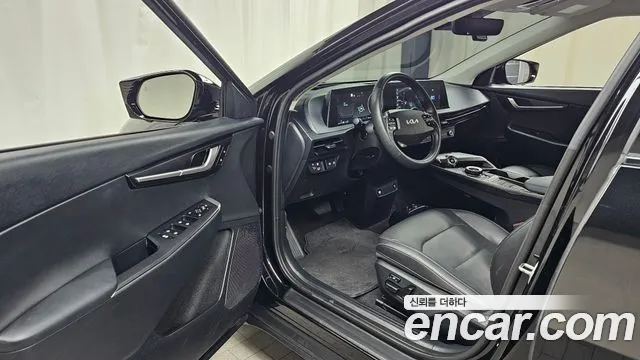 Kia EV6 — Фото автомобиля 10
