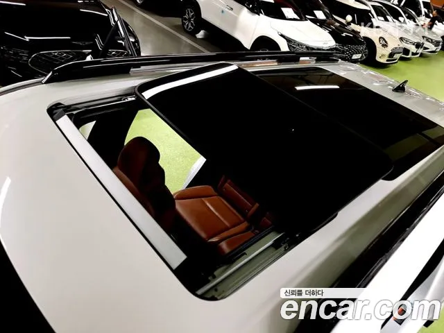 Hyundai Santafe Santa Fe (MX5) Бензин 2.5T 2WD — Фото автомобиля 20