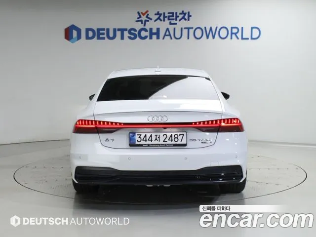 Audi A7 4K — Фото автомобиля 4