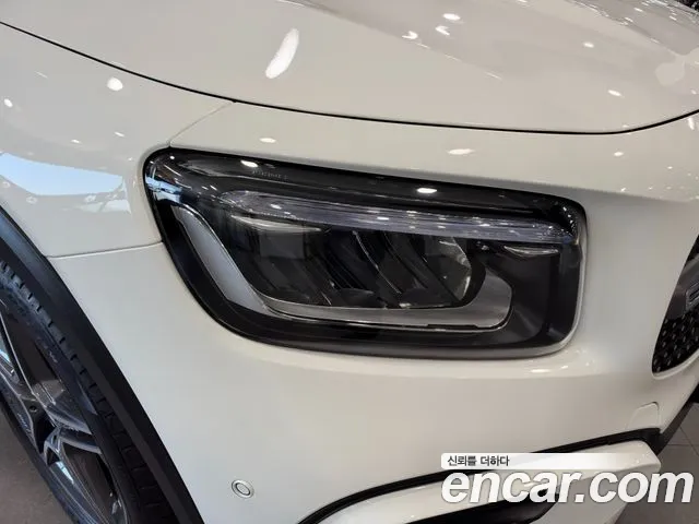Mercedes-Benz GLB-Class X247 — Фото автомобиля 12
