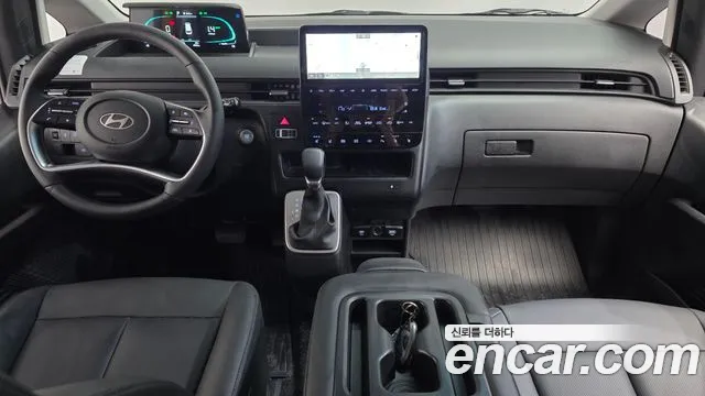 Hyundai Staria Staria — Фото автомобиля 7