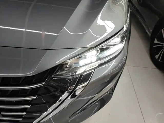 Nissan Sylphy — Фото автомобиля 23