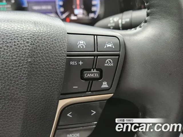 Toyota Crown — Фото автомобиля 6