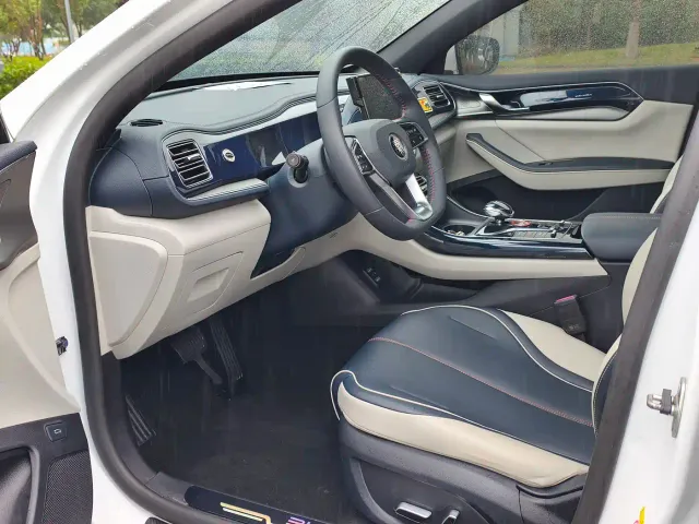 BYD Qin PLUS — Фото автомобиля 5