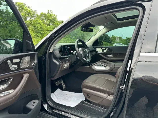 Mercedes-Benz GLS-Class — Фото автомобиля 13