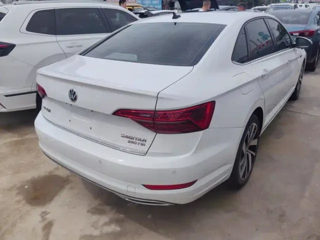 Volkswagen Sagitar — Фото автомобиля 3