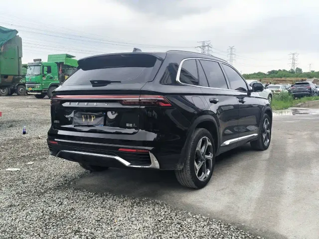 Geely Xingyue L — Фото автомобиля 9