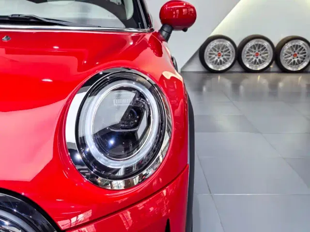 MINI Hatch — Фото автомобиля 18