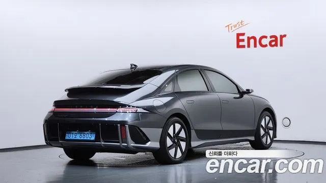 Hyundai Ioniq 6 — Фото автомобиля 2